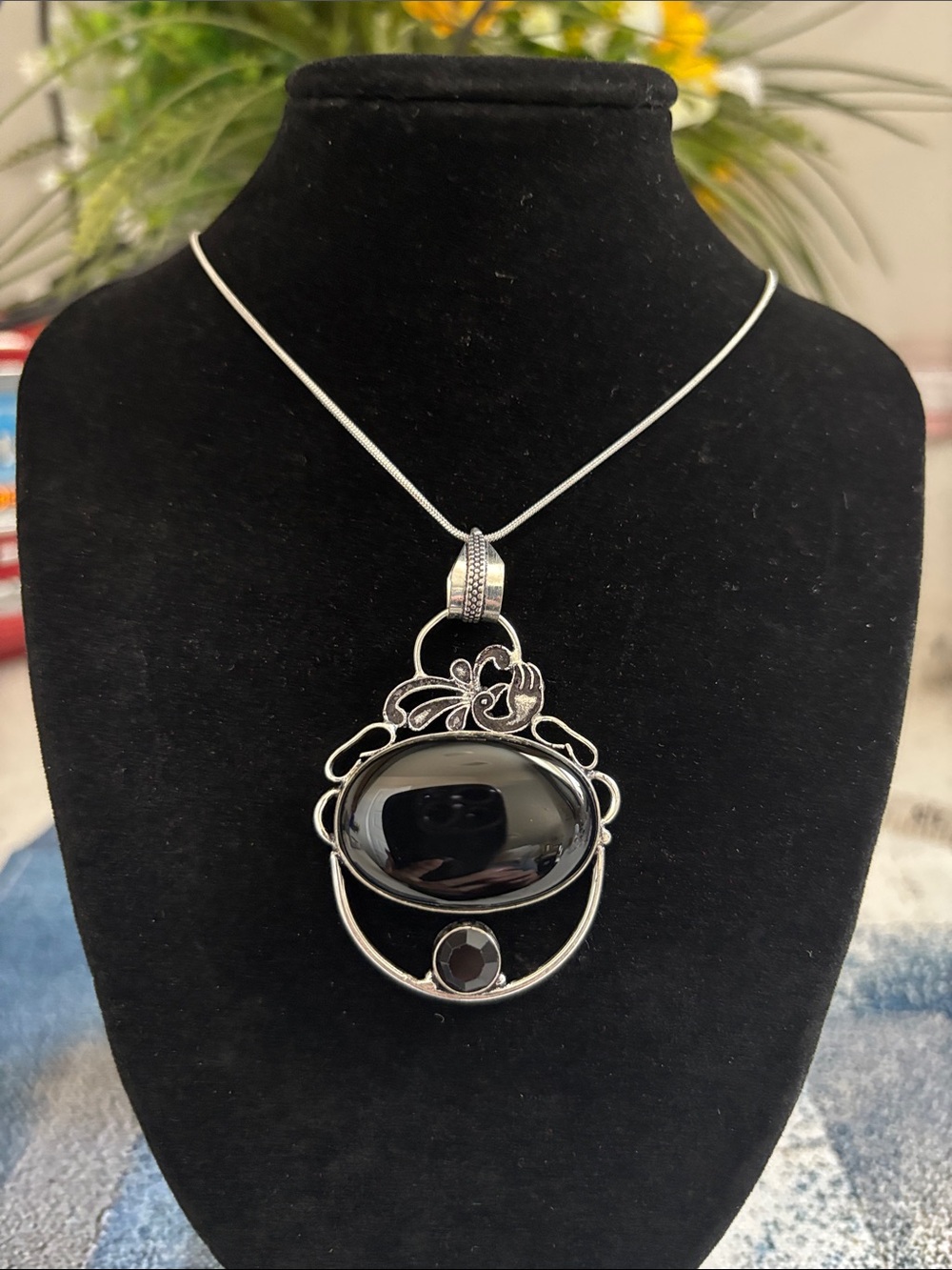 Sterling Silver Black Onyx Pendant Necklace - Elegant Women's Jewelry